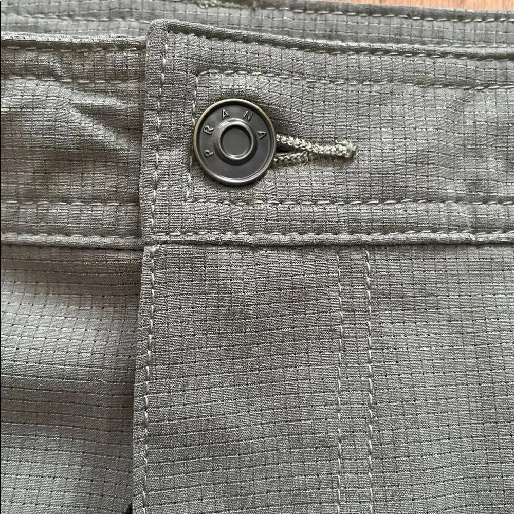 Prana Green Shorts Men’s Sz 36